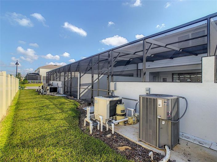 Image No.13-5 Bed Townhouse for sale