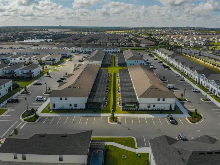 Image No.7-5 Bed Townhouse for sale