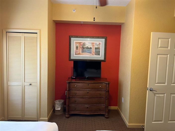 Image No.12-2 Bed Townhouse for sale