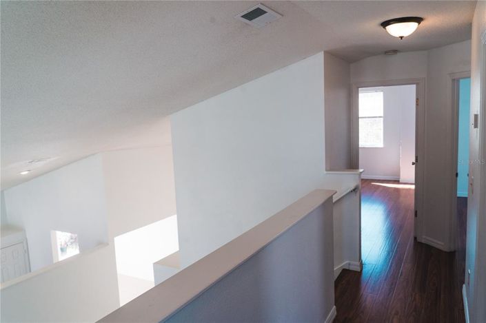 Image No.20-5 Bed Property for sale