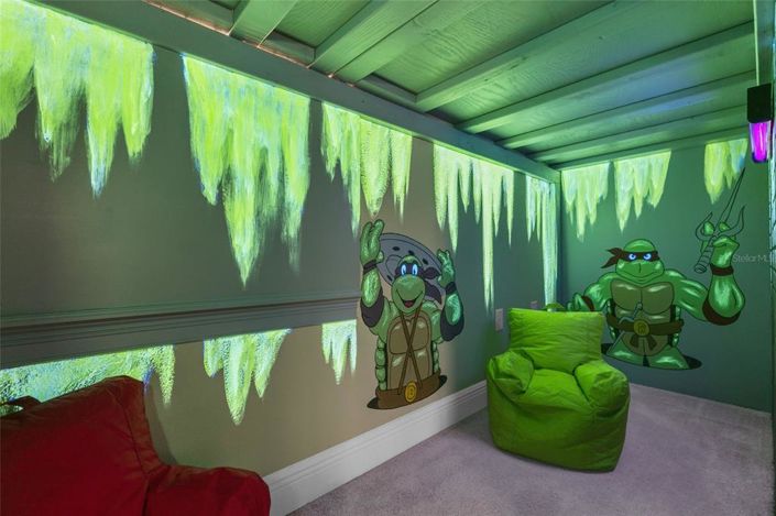 Image No.36-5 Bed House for sale