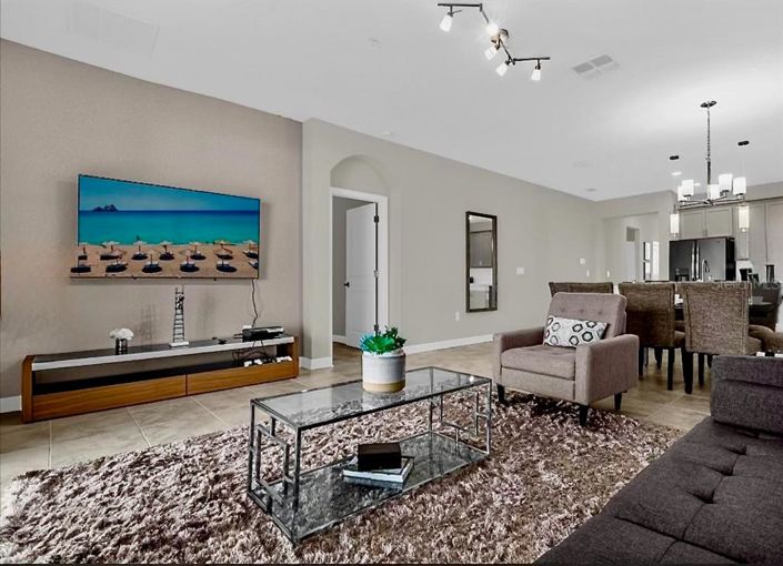 Image No.8-3 Bed Property for sale