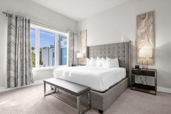 Image No.11-5 Bed Apartment for sale