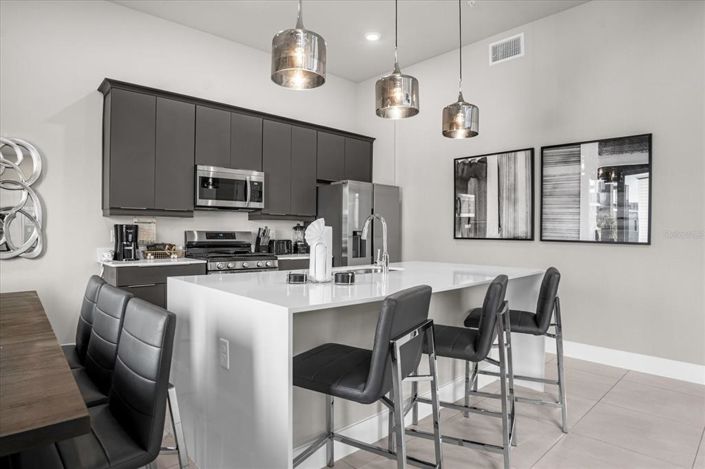 Image No.7-5 Bed Apartment for sale