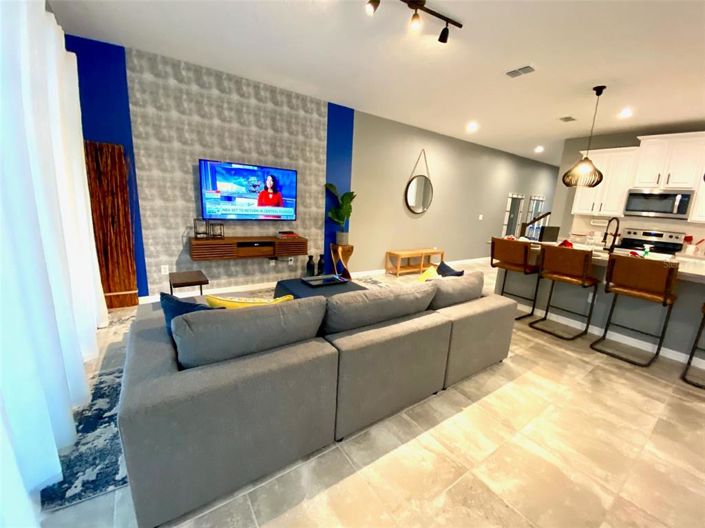 Image No.37-5 Bed Townhouse for sale