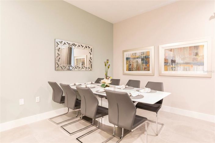 Image No.14-5 Bed Townhouse for sale