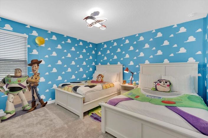 Image No.16-8 Bed House for sale