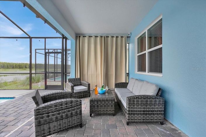 Image No.53-8 Bed House for sale