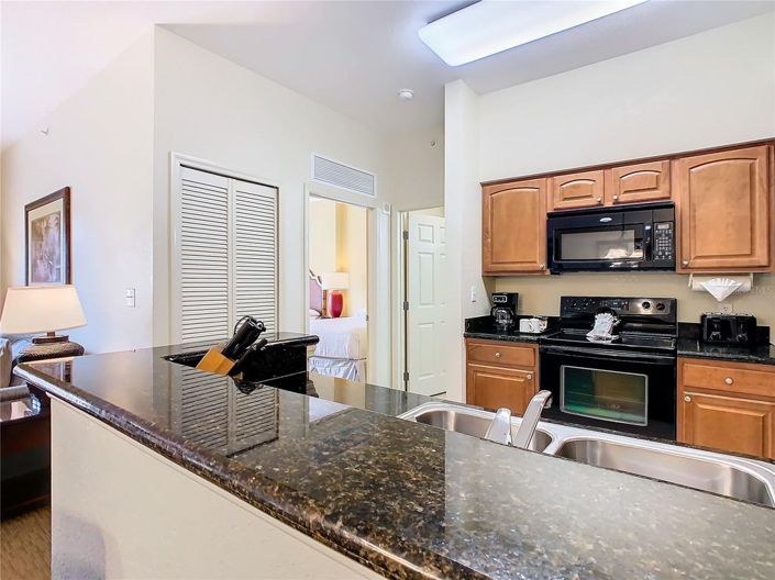 Image No.11-2 Bed Townhouse for sale