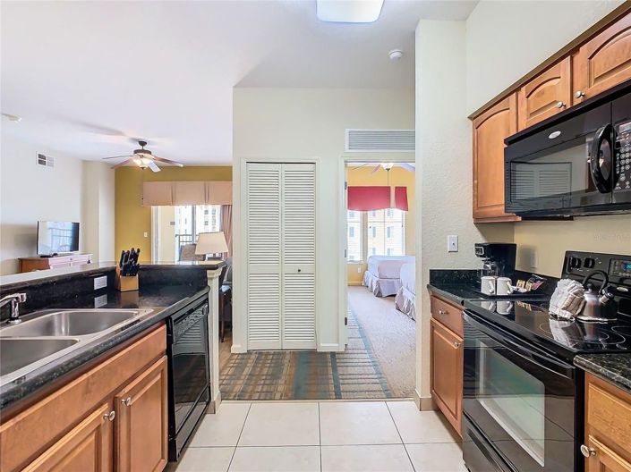 Image No.13-2 Bed Townhouse for sale