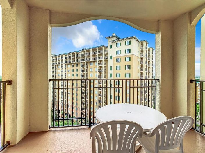 Image No.34-2 Bed Townhouse for sale