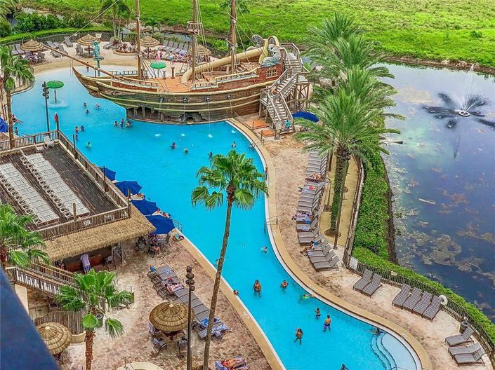 Image No.37-2 Bed Townhouse for sale