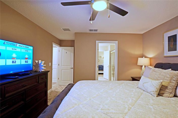 Image No.60-9 Bed House for sale