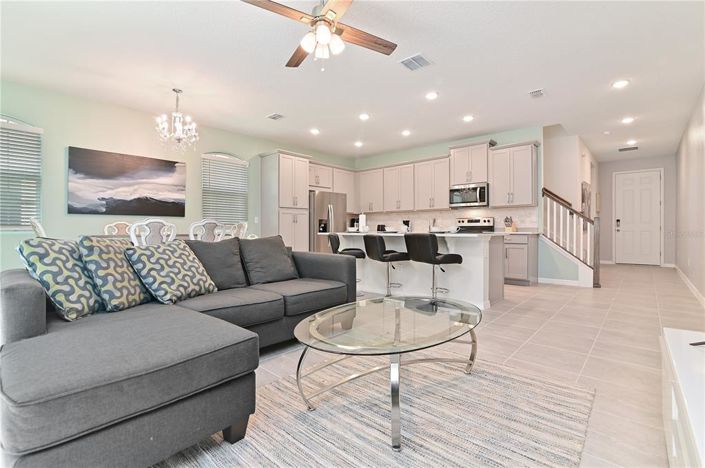 Image No.2-Maison de ville de 6 chambres à vendre à Saint John