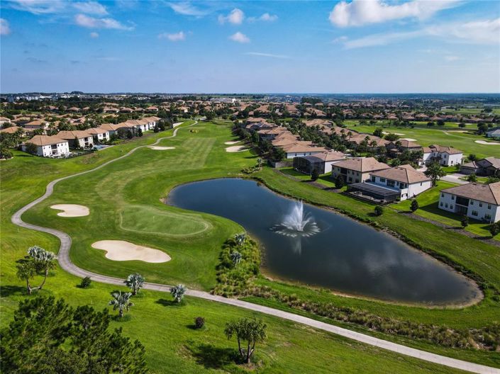 Image No.53-4 Bed Townhouse for sale