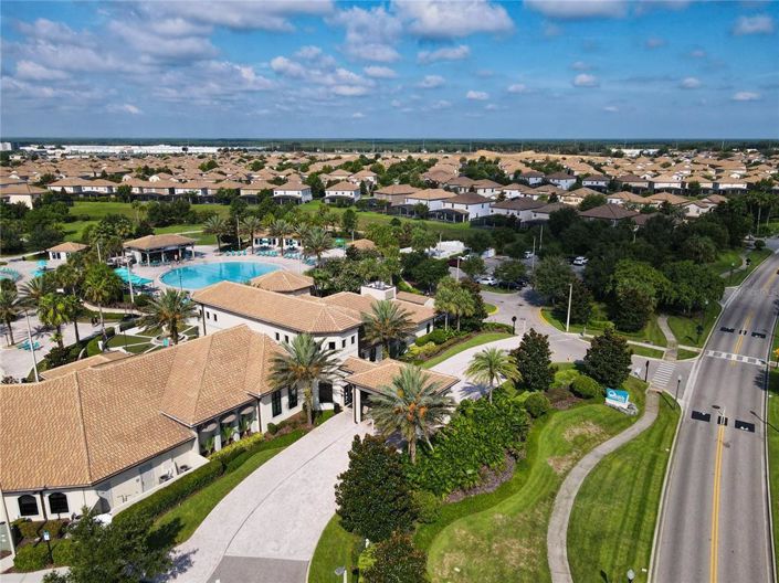 Image No.54-4 Bed Townhouse for sale