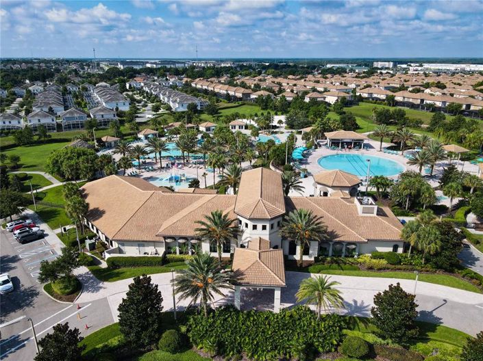 Image No.55-4 Bed Townhouse for sale