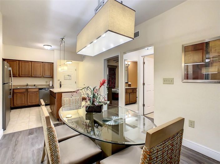 Image No.11-2 Bed Townhouse for sale