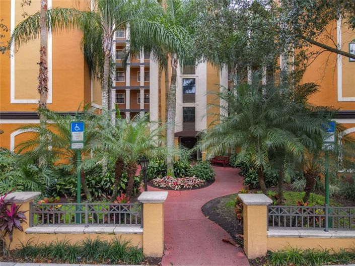 Image No.2-2 Bed Townhouse for sale