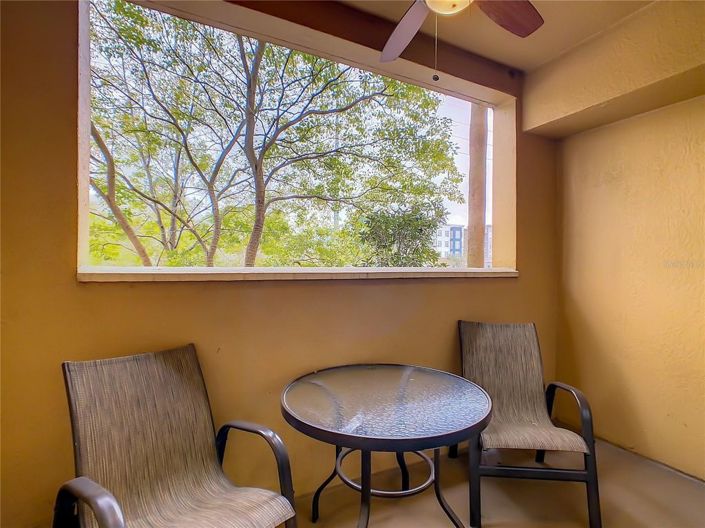 Image No.20-2 Bed Townhouse for sale