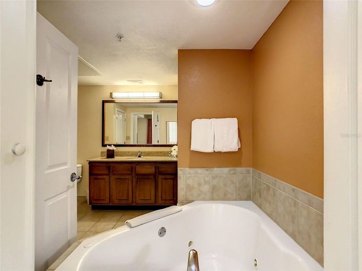 Image No.34-2 Bed Townhouse for sale