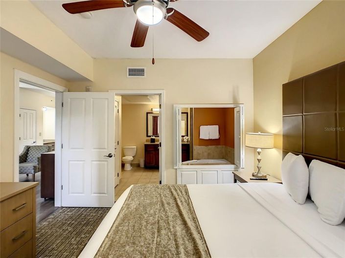 Image No.35-2 Bed Townhouse for sale