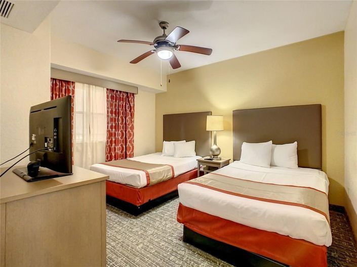 Image No.38-2 Bed Townhouse for sale