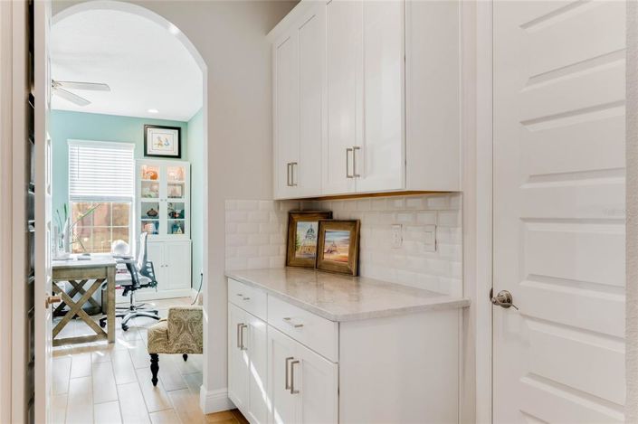 Image No.23-5 Bed House for sale