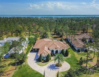 1 - Montverde, House