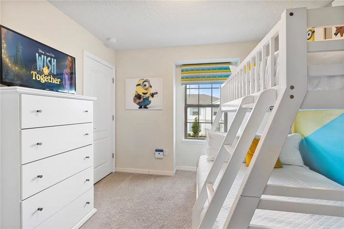 Image No.19-5 Bed Townhouse for sale