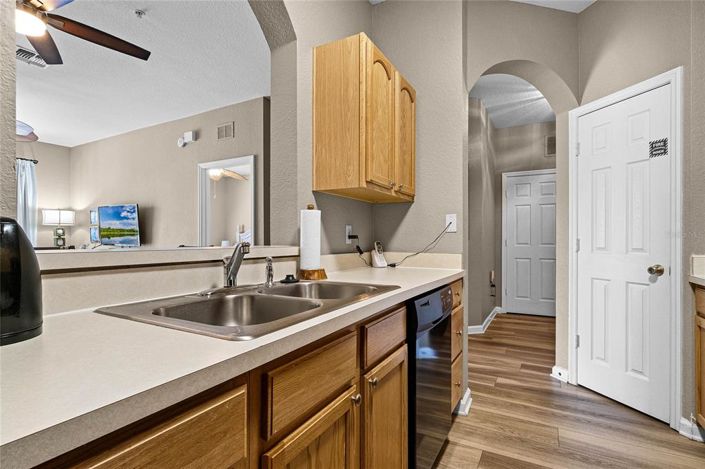 Image No.9-2 Bed Apartment for sale