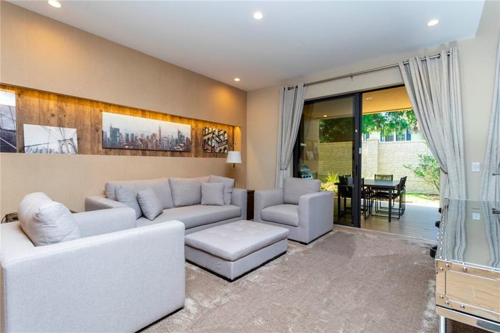 Image No.19-3 Bed Apartment for sale