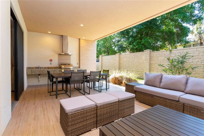 Image No.21-3 Bed Apartment for sale