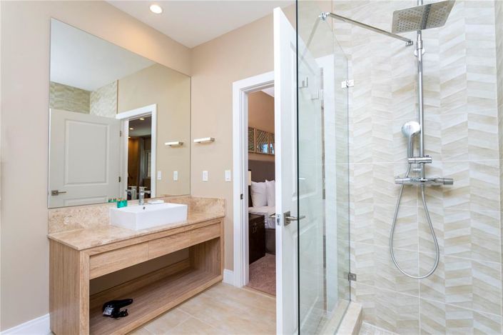 Image No.45-3 Bed Apartment for sale