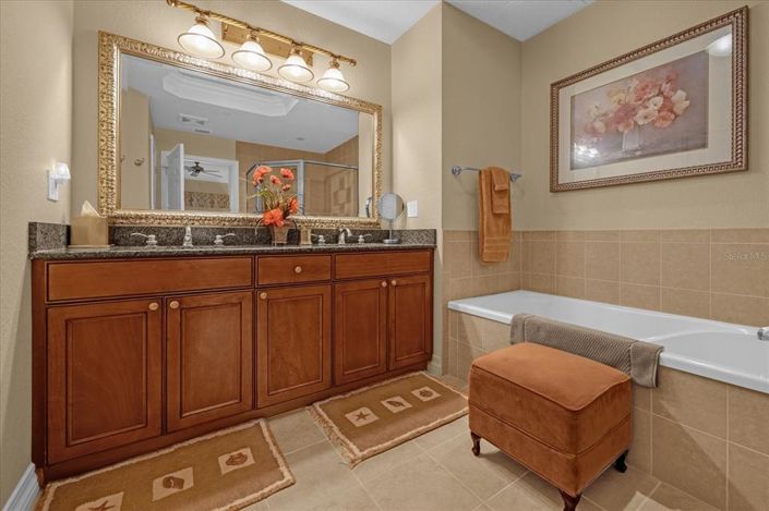 Image No.19-3 Bed Apartment for sale