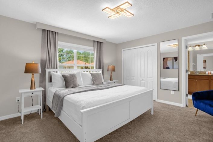 Image No.13-4 Bed Townhouse for sale