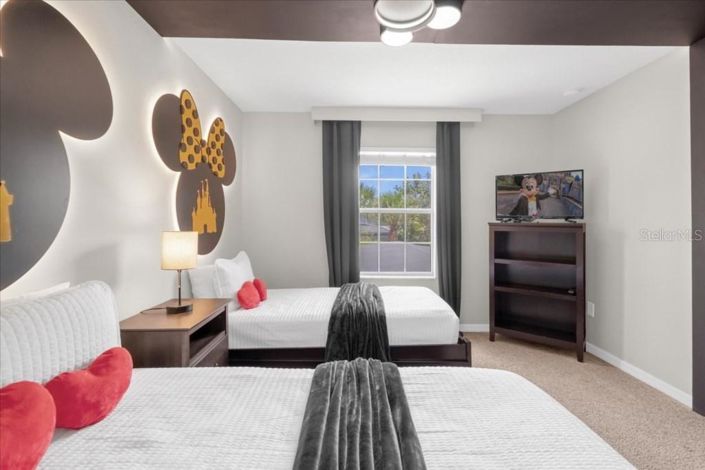 Image No.19-4 Bed Townhouse for sale