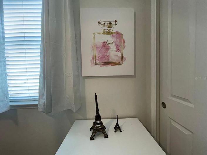 Image No.33-9 Bed House for sale