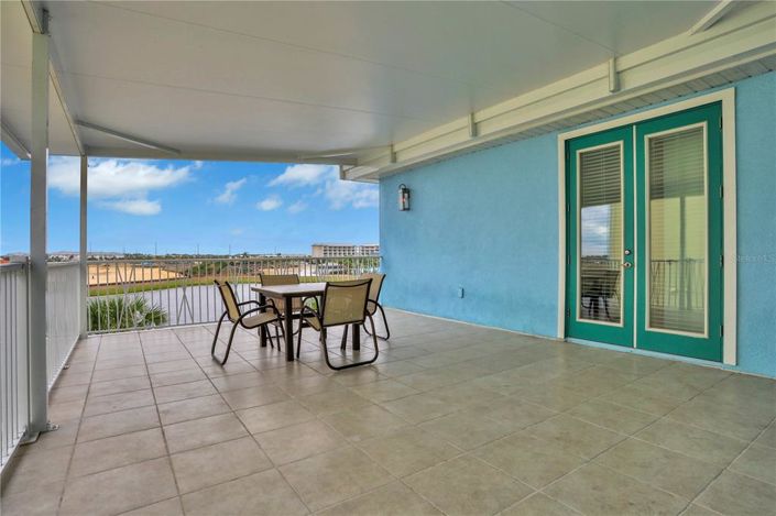 Image No.24-8 Bed House for sale