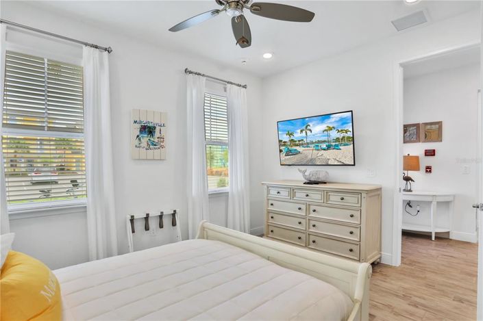 Image No.60-8 Bed House for sale