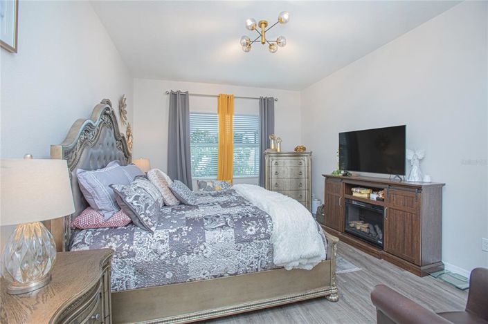 Image No.17-2 Bed Villa for sale