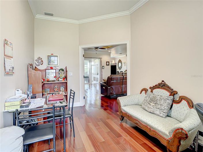 Image No.13-3 Bed House for sale