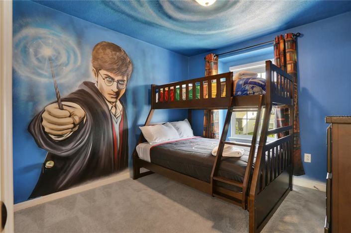 Image No.34-5 Bed Townhouse for sale