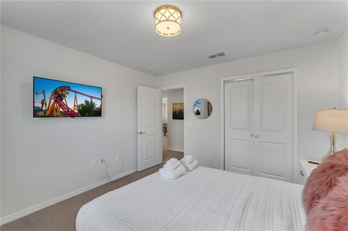 Image No.39-6 Bed Property for sale