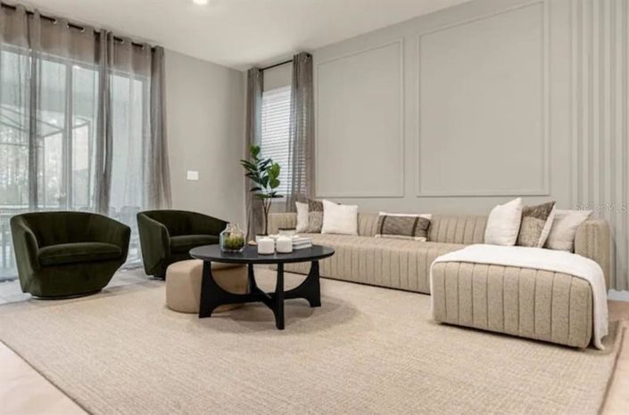 Image No.6-7 Bed Property for sale