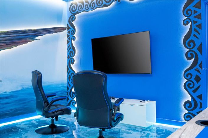 Image No.27-7 Bed Property for sale