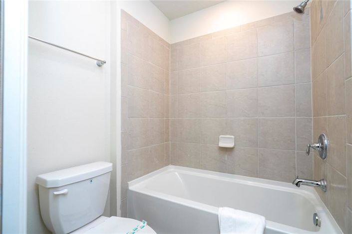 Image No.42-7 Bed Property for sale