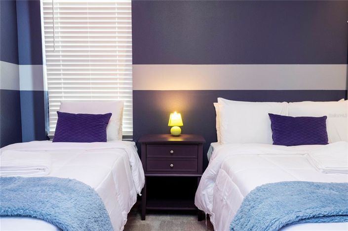 Image No.57-7 Bed Property for sale