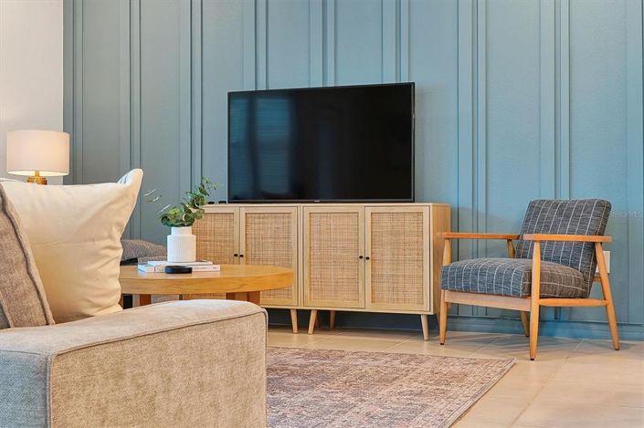 Image No.5-5 Bed Townhouse for sale