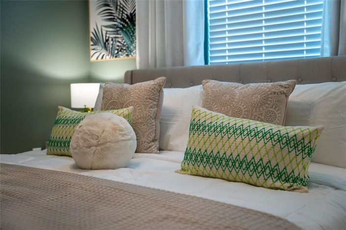 Image No.4-5 Bed Townhouse for sale